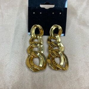 Vintage Monet 1980’s Gold-Plated Double Link Triple Chain Dangle Earrings